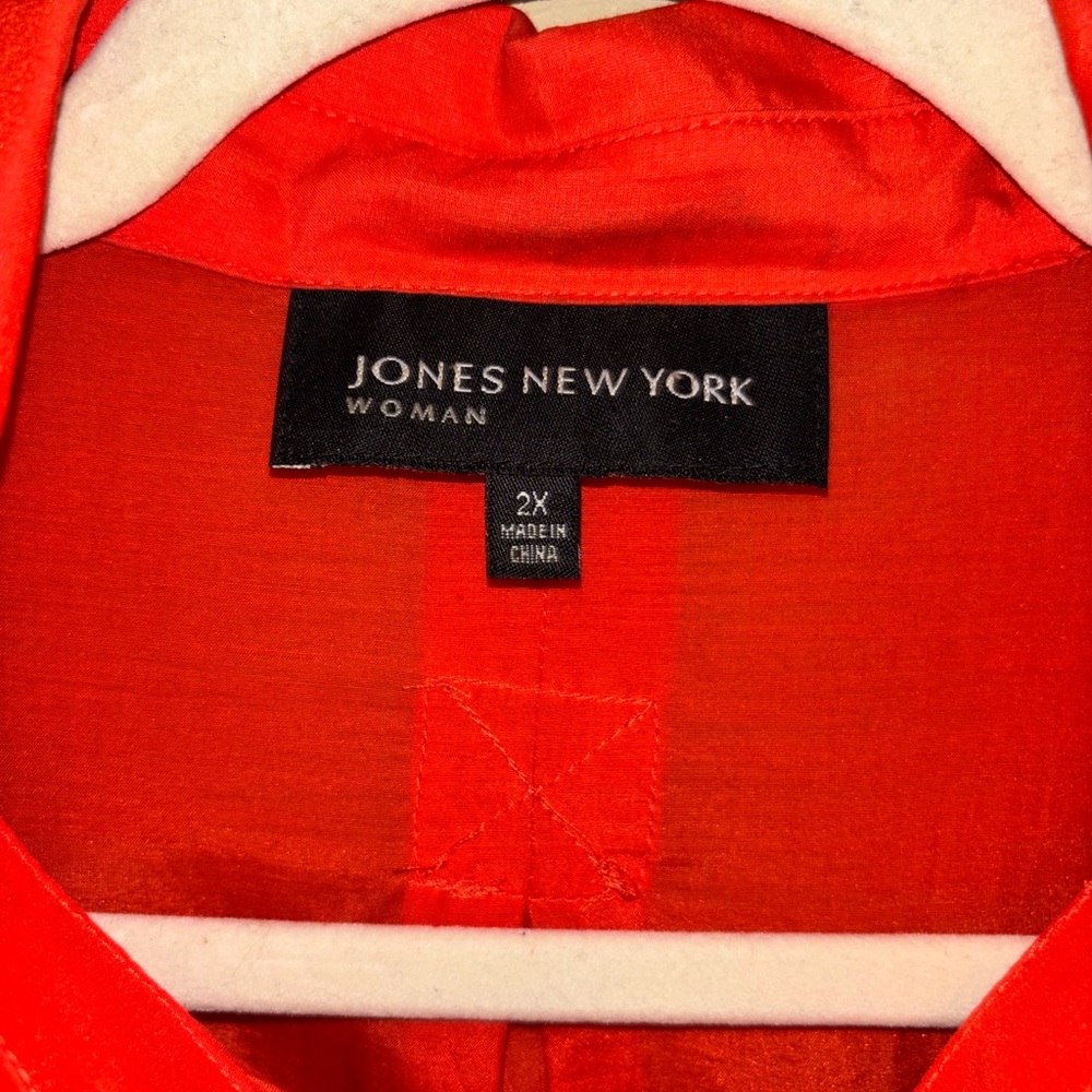 Jones New York Vibrant Orange Button Front Tie Waist Blouse Size 2X - Picture 2 of 8